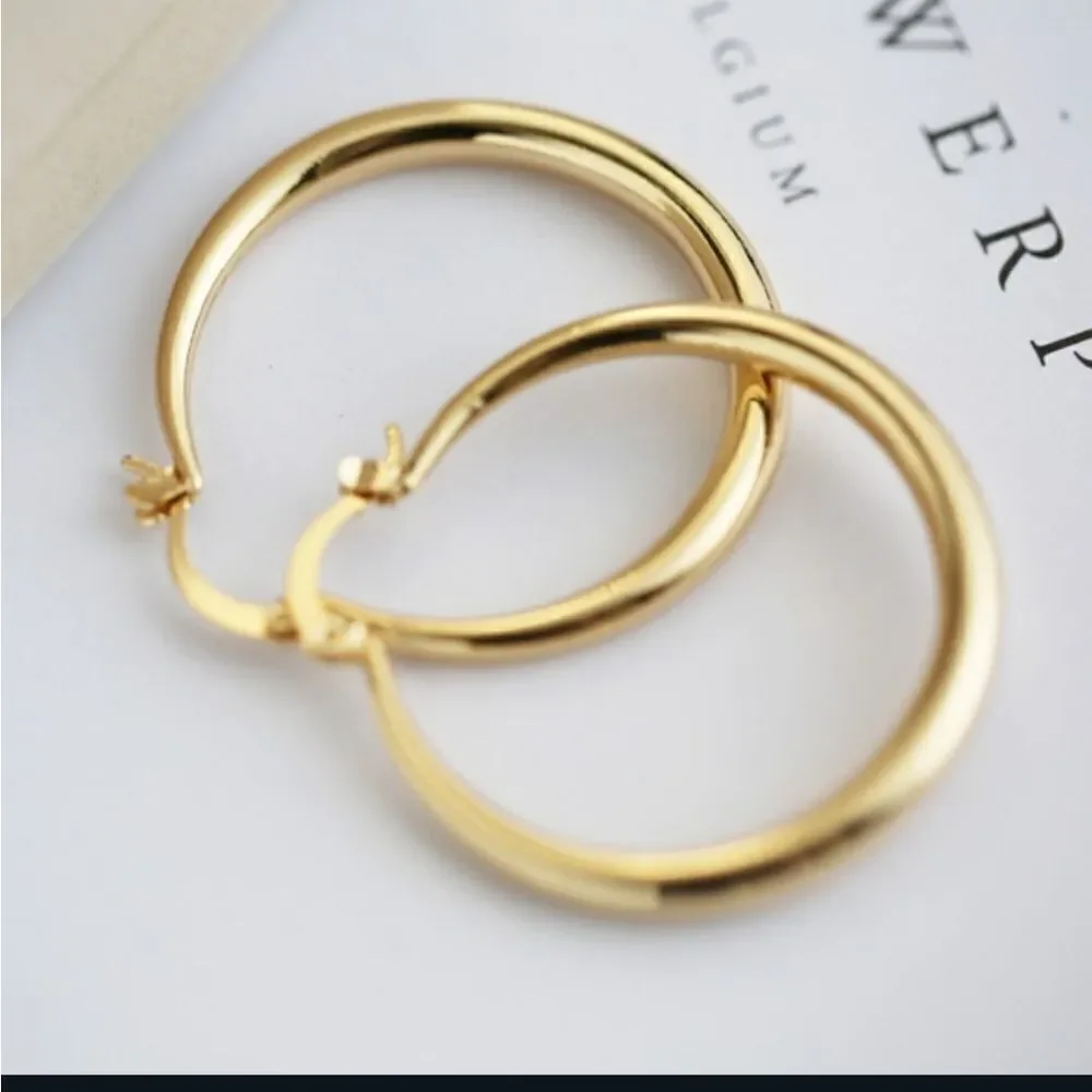 18kt Hoop earrings